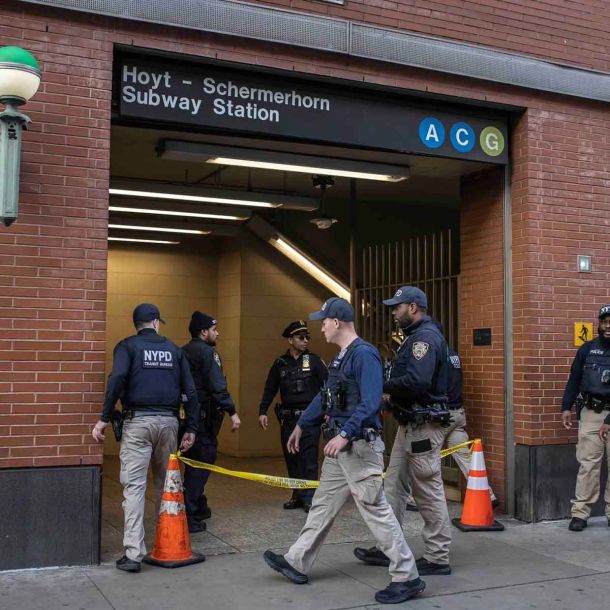 Man Is Critically Wounded in a Shooting on a Subway Train in Brooklyn